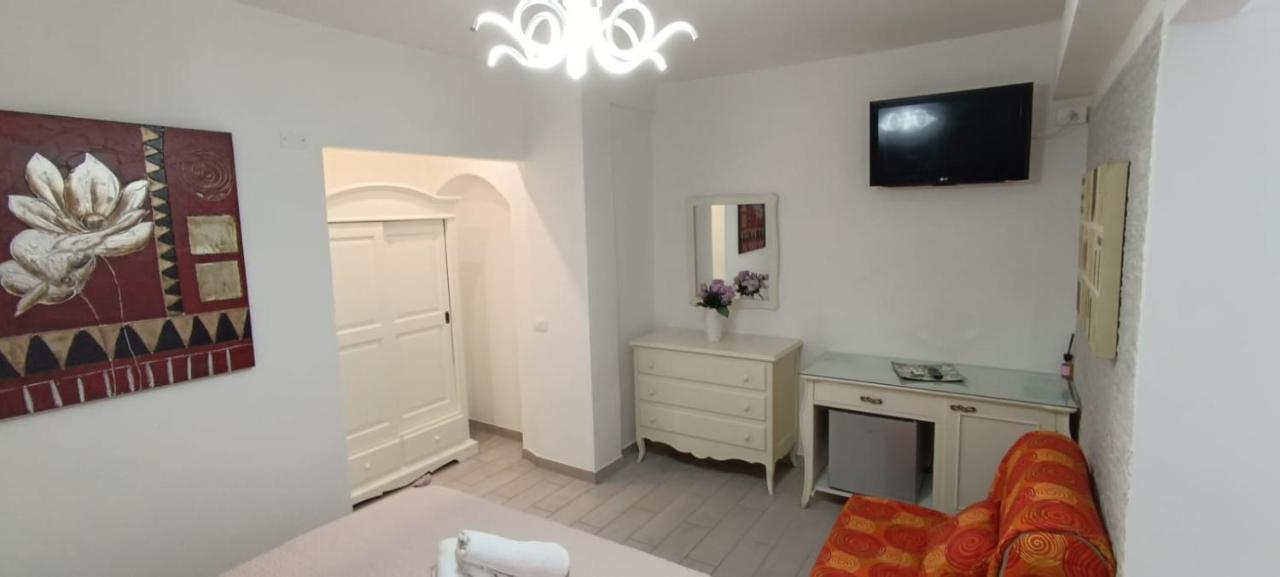 B&B Appartamenti L'Anfora Sperlonga Exterior foto