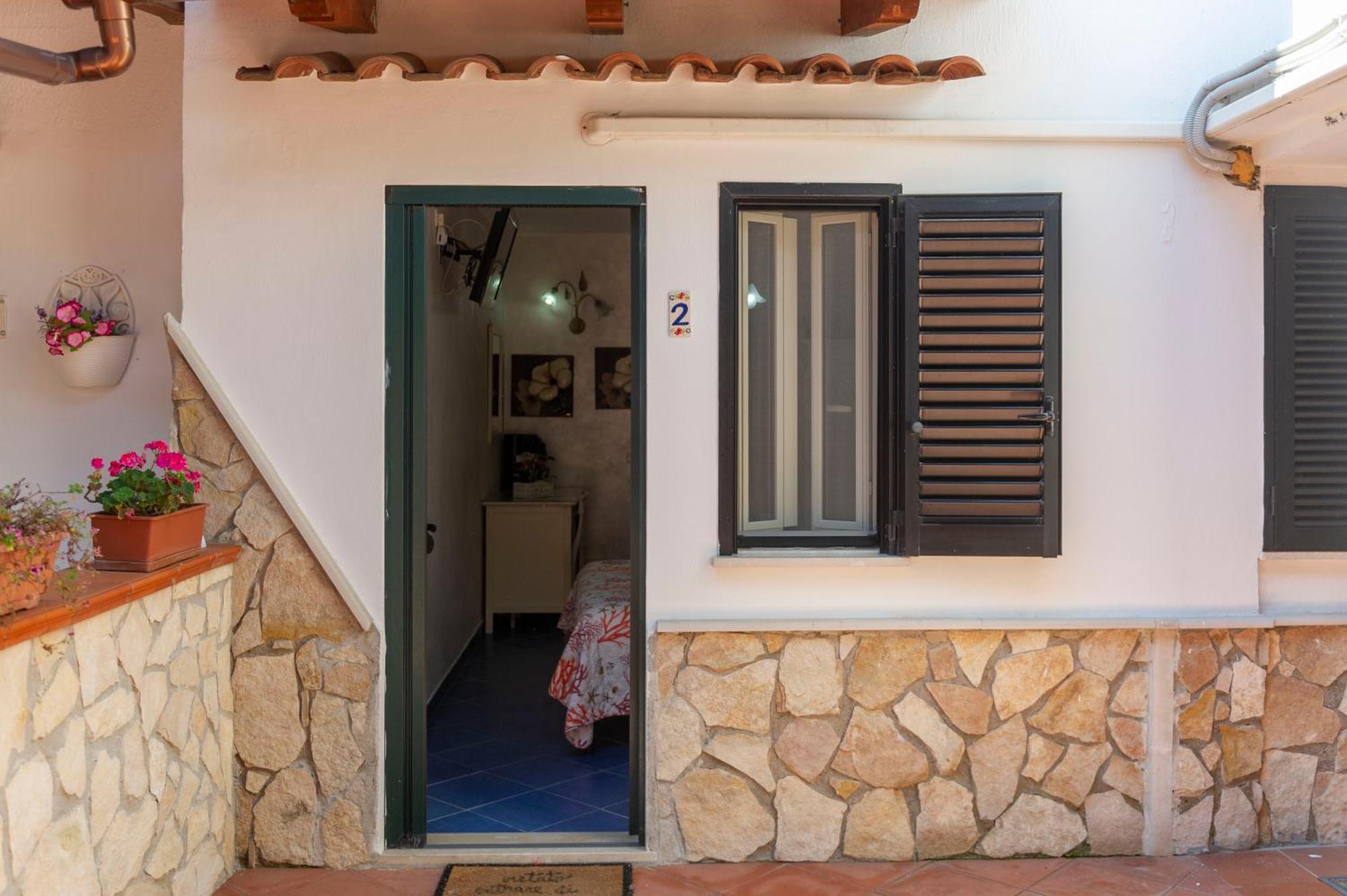 B&B Appartamenti L'Anfora Sperlonga Exterior foto